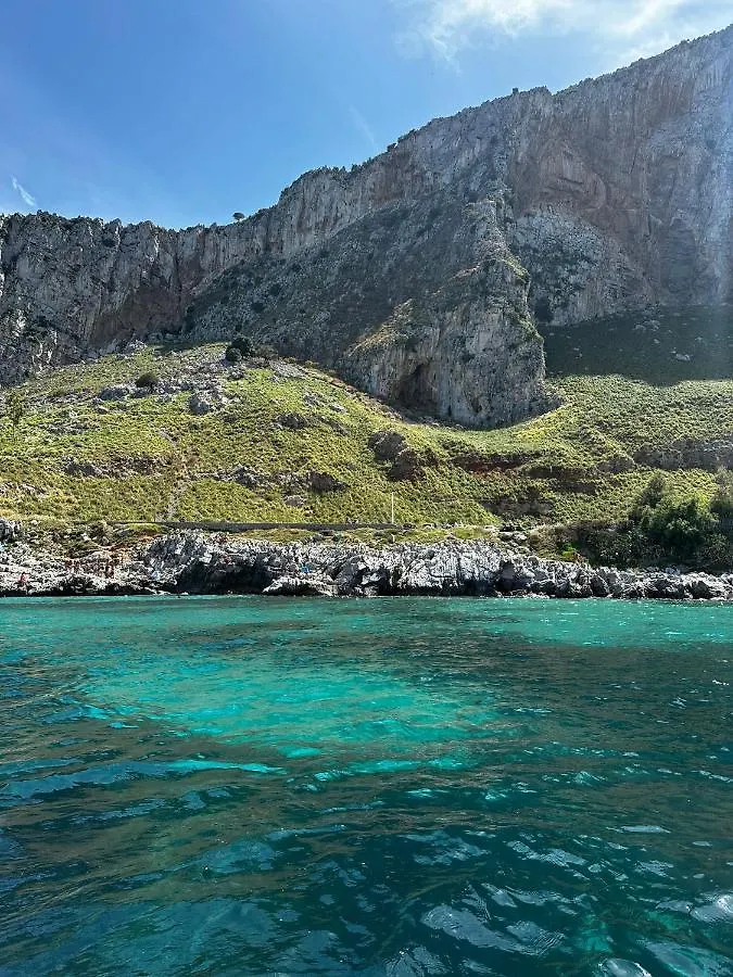 Апартаменты Casa Vacanze La Rocca 2 Палермо